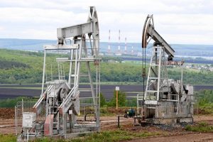 Подробнее о статье Цены на нефть снижаются после стремительного роста