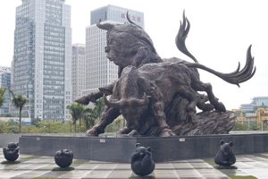 Подробнее о статье Китайские фондовые индексы снизились в свете опасений процентных ставках